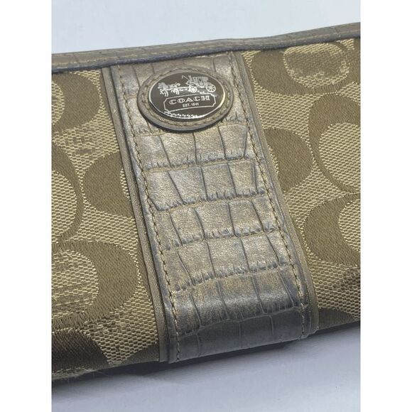 Coach Brown Canvas & Leather Long Zip Around Wallet **WORN** - Picture 6 of 10